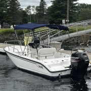 2002 Boston Whaler 180 Dauntless